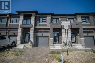 Freehold Townhouse for Rent, 27 Wakeling Drive, Brantford, ON