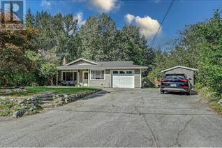 Bungalow for Sale, 38285 Myrtlewood Crescent, Squamish, BC