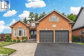 Detached House for Sale, 2 Purt Court, Barrie, ON