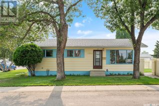 House for Sale, 3902 Centennial Drive, Saskatoon, SK