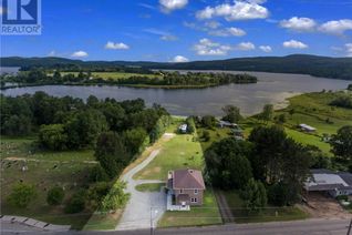 Detached House for Sale, 83 Siberia Road, Barry's Bay, ON