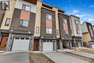 Townhouse for Sale, 322 Sage Hill Circle Nw, Calgary, AB