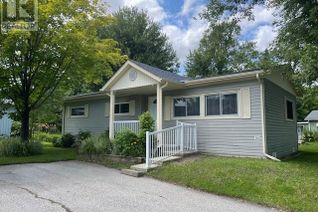 Bungalow for Sale, 83 Hawthorne Drive, Innisfil, ON