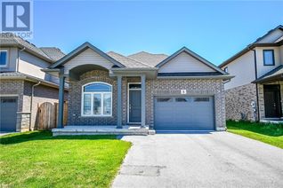 Bungalow for Sale, 8 Berkshire Drive, St. Catharines, ON