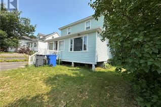 Detached House for Sale, 107 Young Street, Bathurst, NB