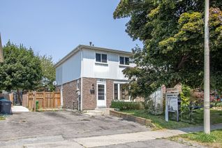 Semi-Detached House for Sale, 42 Lauderdale Rd, Brampton, ON