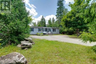 Detached House for Sale, 51 Riverside Drive, Kawartha Lakes (Bobcaygeon), ON