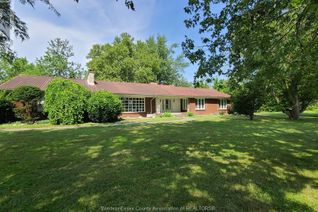 Ranch-Style House for Sale, 299 Gosfield Townline, Essex, ON