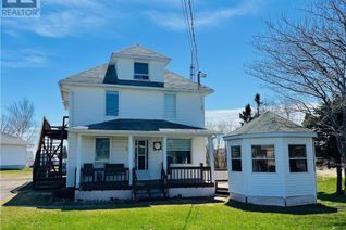 House for Sale, 34 Rue Principale, Lamèque, NB