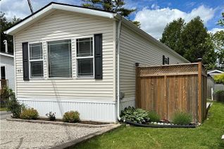 Bungalow for Sale, 41 Cedarbush Crescent Pvt Crescent, Puslinch, ON