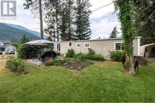 Property for Sale, 5664 Ponderosa Road, Falkland, BC