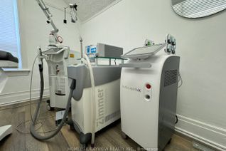 Medical/Dental Non-Franchise Business for Sale, 10243 Yonge St #2nd Fl, Richmond Hill, ON