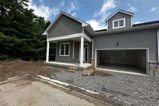 Semi-Detached House for Rent, 23 Turnberry Crt, Bracebridge, ON