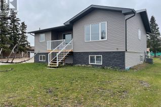 Detached House for Sale, 820 99th Avenue, Tisdale, SK