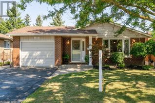 Bungalow for Rent, 60 Sandsprings Crescent Unit# Upper, Kitchener, ON