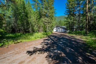 House for Sale, 2222 Jenisa Road, Castlegar, BC