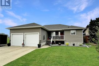 House for Sale, 41 4th Avenue, Battleford, SK