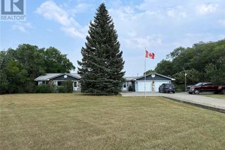 Bungalow for Sale, 946 Souris Avenue N, Estevan, SK