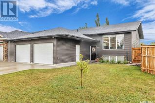 Detached House for Sale, 204 & 208 7th Street, Humboldt, SK