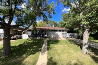 Bungalow for Sale, 126 Bothwell Crescent, Regina, SK