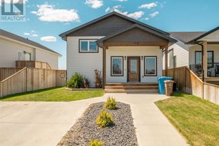 Property for Sale, 138 Prairie Gold Street, Taber, AB