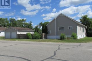 House for Sale, 711 2nd Street W, Nipawin, SK