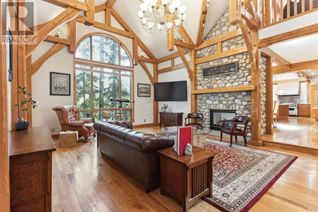 House for Sale, 106 Lougheed Circle, Banff, AB