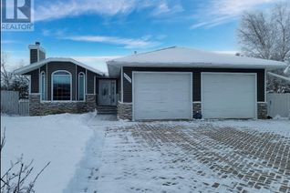 House for Sale, 5002 Mirror Drive, Macklin, SK