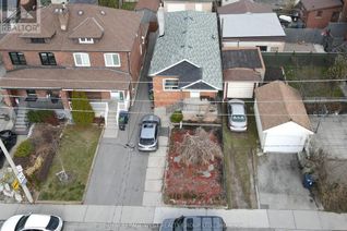 Bungalow for Rent, 403 Northcliffe Boulevard #MAIN, Toronto C03, ON