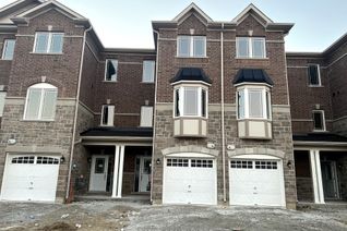 Townhouse for Rent, 34 Milson Cres #Top, Essa, ON