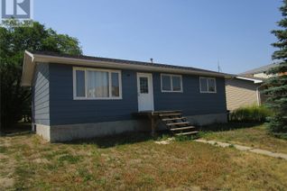 Bungalow for Sale, 606 Leeville Drive, Assiniboia, SK