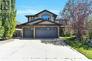 House for Sale, 16 Oakwood Close, Red Deer, AB