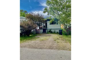 House for Sale, 414 2nd Avenue, Castlegar, BC