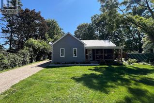 Bungalow for Sale, 3292 Walnut Street, Brooke-Alvinston, ON