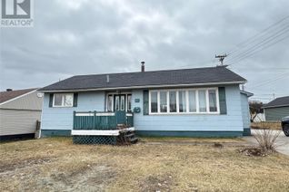 Detached House for Sale, 404 Bartlett Drive, Labrador City, NL