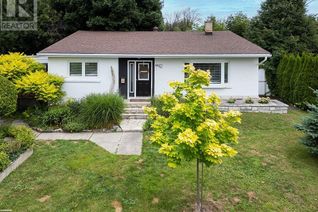 Bungalow for Sale, 42 Niagara Street, Collingwood, ON