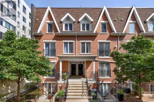 Condo Townhouse for Sale, 12 Laidlaw Street #806, Toronto W01, ON