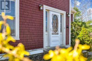 Detached House for Sale, 171 Pleasant Street, Bridgewater, NS