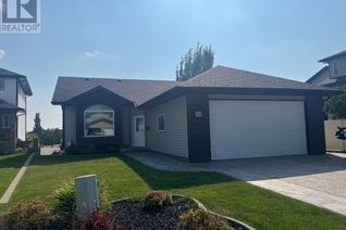 Bungalow for Sale, 44 Sunwood Court Sw, Medicine Hat, AB