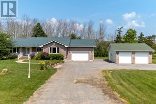 Detached House for Sale, 32 Pierce Road, Prince Edward County (Bloomfield), ON