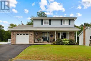 Detached House for Sale, 10 Abbey Dale Court, Lower Sackville, NS