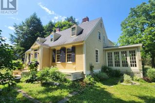 Detached House for Sale, 382 Main Street, Liverpool, NS