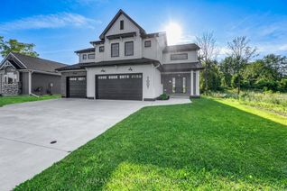 Detached House for Sale, 7007 Blue Coast Hts, Plympton-Wyoming, ON