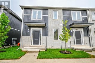 Freehold Townhouse for Sale, 121a Moffatt Street Unit# 3, St. Catharines, ON