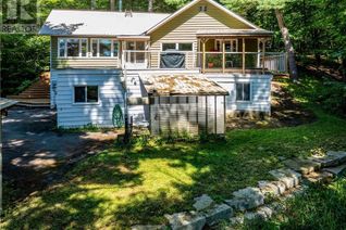 Detached House for Sale, 2 Old Mountain Road, Westport, ON