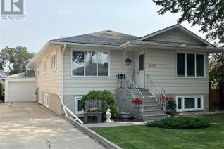 House for Sale, 1320 6th Avenue N, Saskatoon, SK