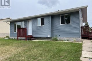 Detached House for Sale, 131 Mclellan Crescent, Prince Albert, SK