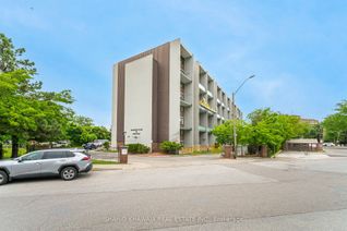 Condo Apartment for Sale, 2121 Roche Crt #721, Mississauga, ON