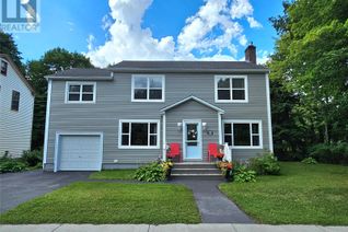 Detached House for Sale, 22 Westvalley Road, Corner Brook, NL