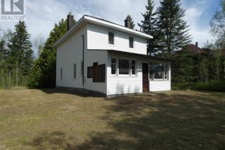 Detached House for Sale, 2 Dumond S, Jellicoe, ON